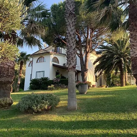 Kalos Relais Bed & Breakfast